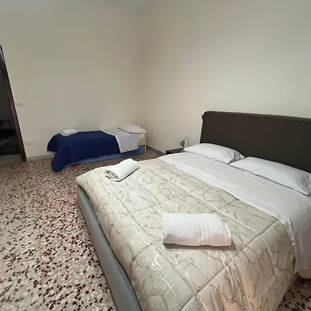 Maison Spaccanapoli * Napels